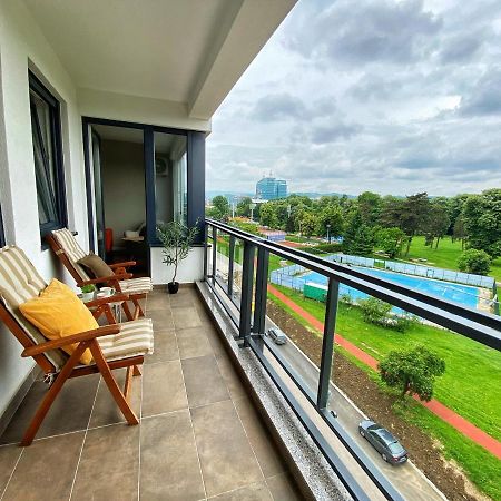 Park & Play Apartment บันยาลูกา ภายนอก รูปภาพ